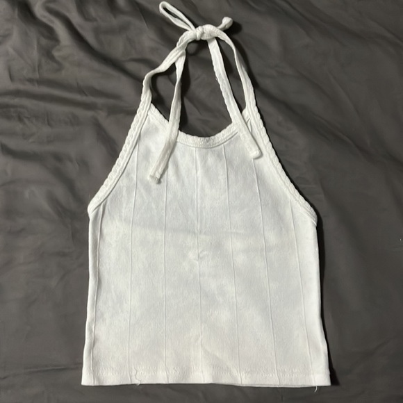 Urban Outfitters Tie-Neck Cropped Tank - Picture 2 of 4